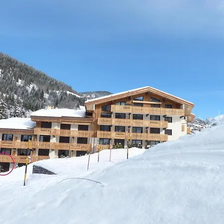 Apartment Studio La Clusaz : 3 Pers, Wifi, Garage, Au Centre - Fr-1-304-309 La Clusaz